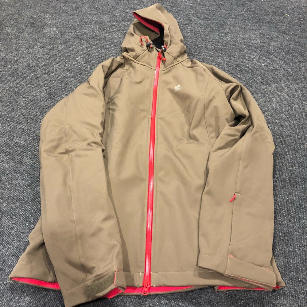 Beige/light Brown Women’s Salomon Winter Ski Jacket - Like New